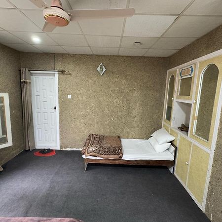 Golden Ibex Resort Скарду Екстериор снимка