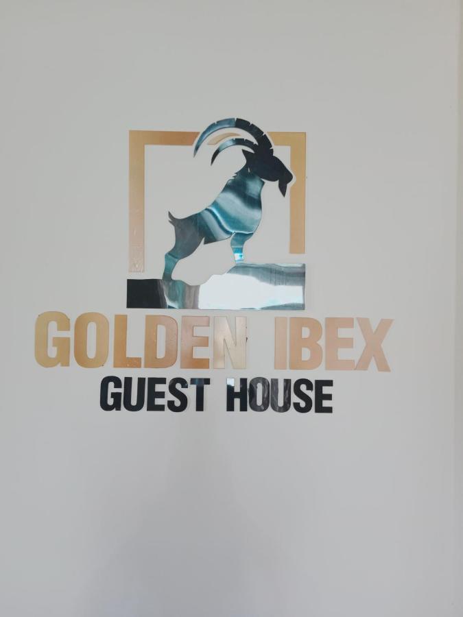 Golden Ibex Resort Скарду Екстериор снимка