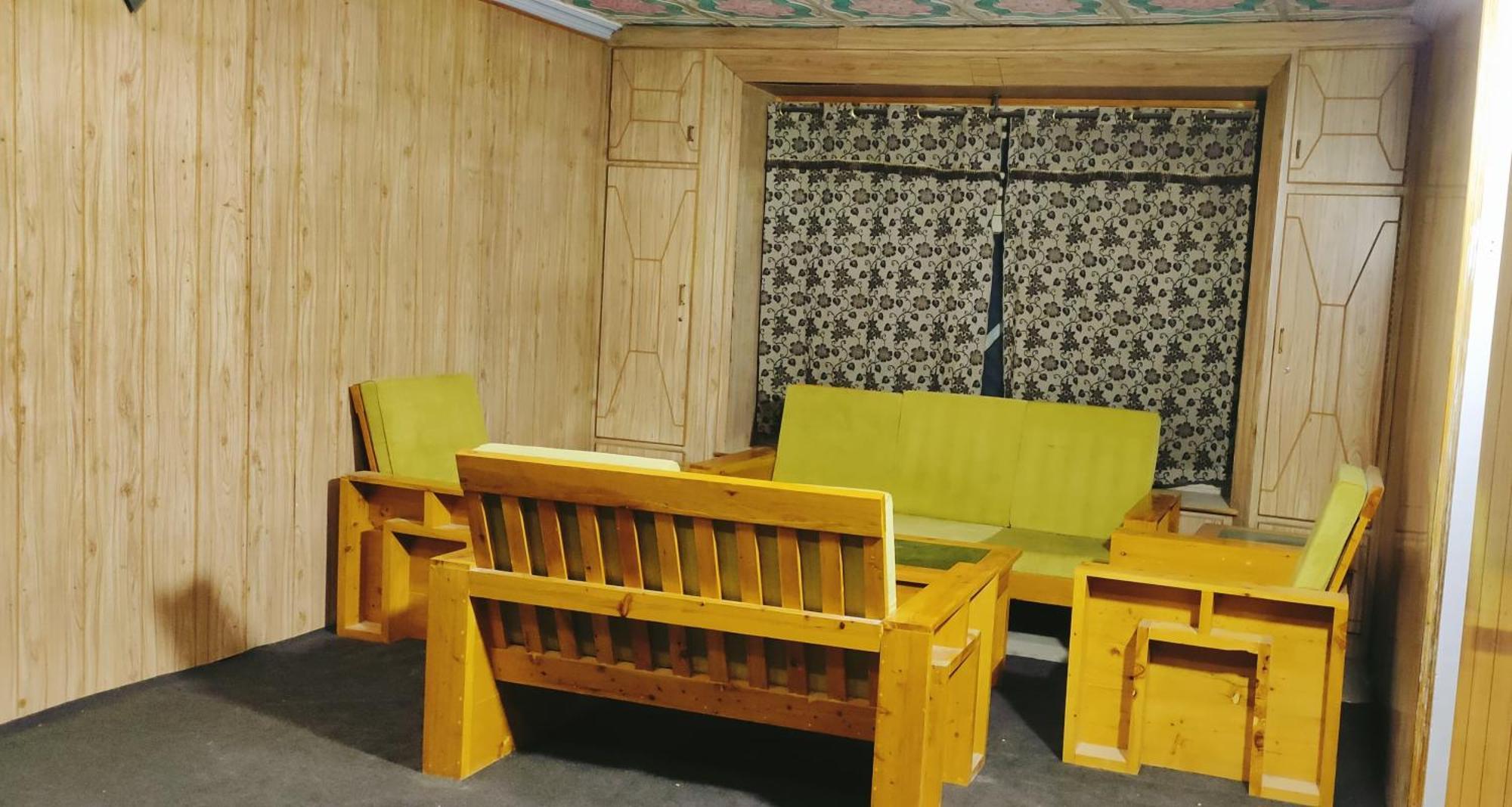 Golden Ibex Resort Скарду Екстериор снимка