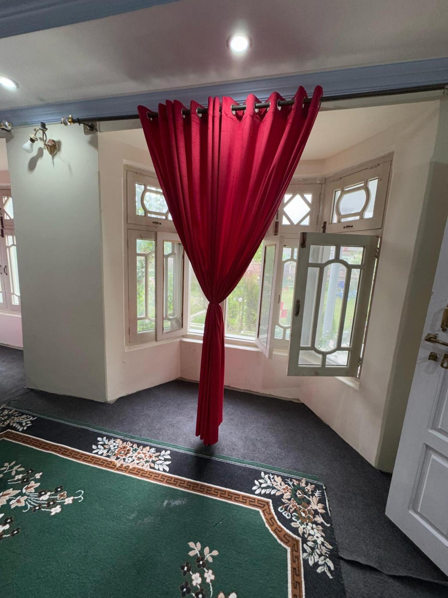 Golden Ibex Resort Скарду Екстериор снимка